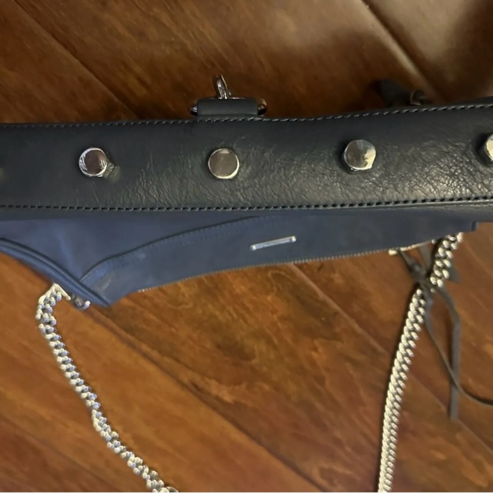Rebecca Minkoff Leather Crossbody in perfect condition - Picture 2 of 6